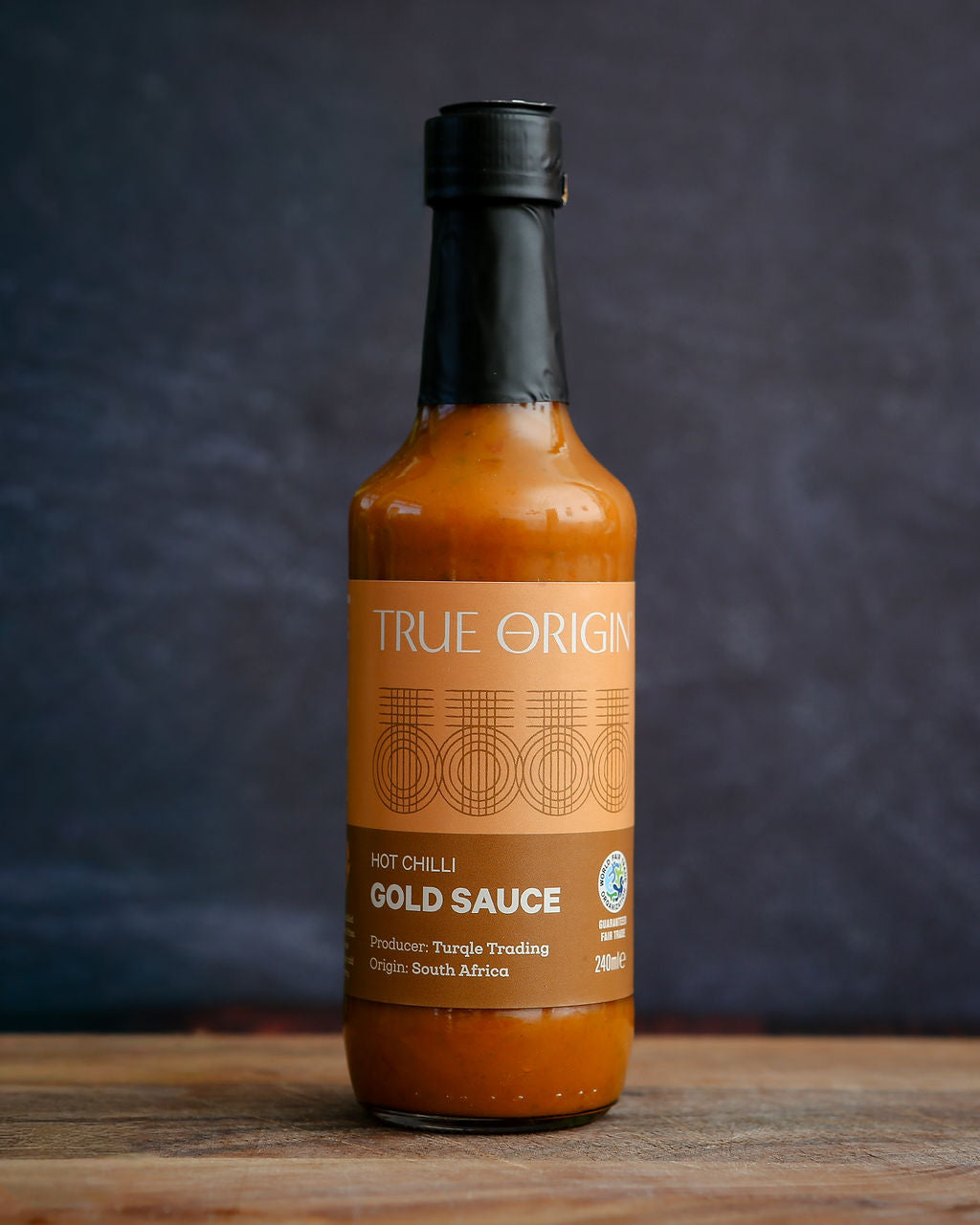 Gold Hot Chilli Sauce (240ml)